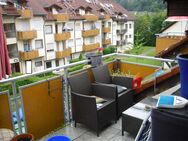 Provisionsfrei * BJ 1992 * Sanierte Gemeinschaftsanlagen * 2,5-Zimmer Wohnung Balkon, Tiefgarage - Schwäbisch Gmünd