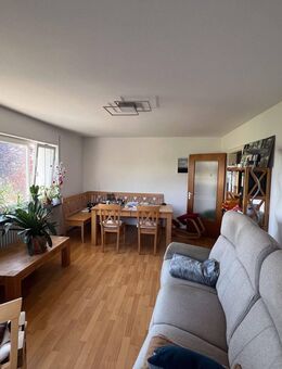 *Ausblick in die Natur* Ruhige 2-Zimmer-Wohnung mit Balkon in Sinzheim - Sinzheim