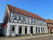 Ihre Gelegenheit: Große 3-Zimmer-Wohnung mit Balkon in der Altstadt - Boizenburg (Elbe)