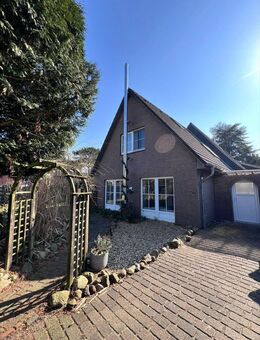 Gemütliche Doppelhaushälfte mit Potenzial und Garten in ruhiger Lage **FESTPREIS** - Geesthacht