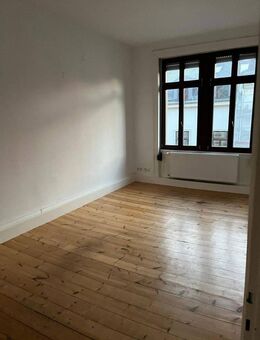 Charmante 4 Zimmer in TOP Lage Wiesbaden Mitte / WG-geeignet - Wiesbaden