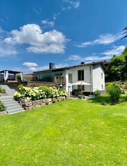 Exklusives Einfamilienhaus mit moderner Technik und Wellnessbereich in Cappel - Marburg