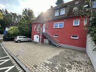 von Privat !!! großes Haus in einer ruhigen Wohngegend - Bubenreuth
