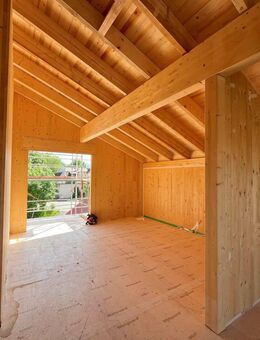 Neubau-Dachgeschosswohnung direkt am Salinenpark - Traunstein
