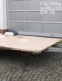 Plattformanhänger 1300kg ca 485 x 210, ZdR 158, ideal für TINY House, Quad- Zweirad-Maschinentransporter gebr. mit Brief (Bürstner 4824 BJ 98) - Schotten Zentrum