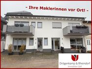 Attraktives Immobilien-PAKET - Vollvermietet - 2 Reihenhäuser - 2 Wohnungen - Garage - 4 Stellplätze - Gewerbehalle - Solingen (Klingenstadt)