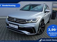 VW Tiguan, 2.0 l TSI R-Line, Jahr 2023 - Flörsheim (Main)