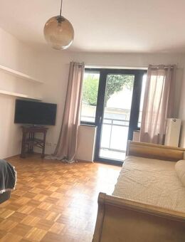 Ein Katzensprung zum Main! Teilmöblierte Wohnung mit Balkon. - Frankfurt (Main)