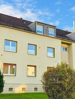 Wunderschöne Fünf-Zimmer-Erdgeschoss-Wohnung mit Loggia in begehrter Lage von Köln-Westhoven - Köln