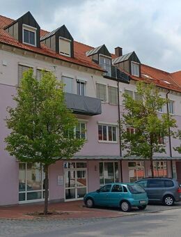 Helle und Zentral gelegene 3-Zimmer-Wohnung - Rottenburg (Laaber)