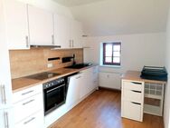 !! Tolle Einbauküche, Parkett, 3-Zimmer-Dachgeschosswohnung im Stadtteil Hilbersdorf !! - Chemnitz