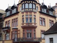 liebevoll sanierte Dachgeschosswohnung mit kleinem Balkon - Altenburg