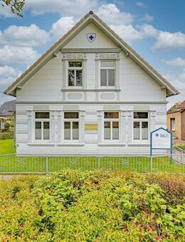 Denkmalgeschütztes teilrestauriertes Stadthaus unweit des Elbdeichs - Brunsbüttel