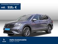 VW Tiguan, 2.0 TDI Allspace Move H&K, Jahr 2023 - Schorndorf (Baden-Württemberg)