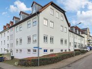 Kapitalanlage: Vermietete 3-Zimmer-Dachgeschosswohnung mit Tiefgaragenstellplatz in Gotha - Gotha