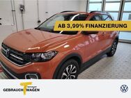 VW T-Cross, 1.0 TSI ACTIVE, Jahr 2021 - Remscheid