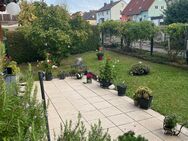 Charmante und familienfreundliche 3-Zimmer-Wohnung mit kleinem Gartenparadies - Waldbüttelbrunn