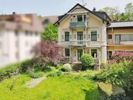 Rarität! Mehrfamilienhaus mit herrlichem Blick ins Grüne - in TOP-Lage von Baden-Baden! - Baden-Baden