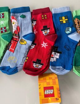 Kinder Socken 5-Stück 5-Paar Weihnachten Bunt Nikolaus Gr. 24-26 neu mit Etikett. Marke: Lego - Albstadt