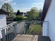 Dach, Fassade & Fenster neu - 3-Zimmer-Wohnung mit Balkon zur individuellen Renovierung - Hattersheim (Main)