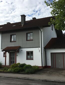 Äußerst gepflegtes Doppelhaus in Altötting Süd - Altötting