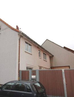 Miete ade! 2016 komplett renoviertes Einfamilienhaus zum Sofortbezug inkl. Garage - Ballhausen