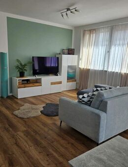 Neuwertige Erdgeschosswohnung in Zentraler ruhiger Lage - Hemhofen