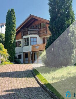 Privat, grün, großzügig - Ihr neues Zuhause mit Alleinstellungsmerkmal in Bad Urach - Bad Urach