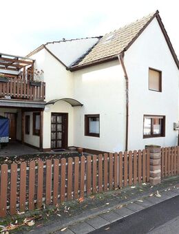 Alt-Buisdorf: Charmantes Stadthaus sucht SIE - Sankt Augustin