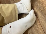 Getragene Socken, Kniestrümpfe lang weiß - Flensburg