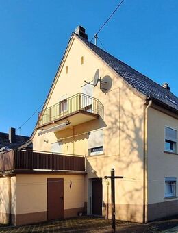 Ihr neues Zuhause in Idar-Oberstein - Geräumiges Einfamilienhaus in ruhiger Lage - Idar-Oberstein