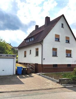 Einfamilienhaus mit großem Grundstück direkt in Löhnberg - Löhnberg