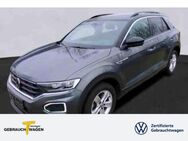 VW T-Roc, 1.5 TSI R-LINE, Jahr 2021 - Bochum