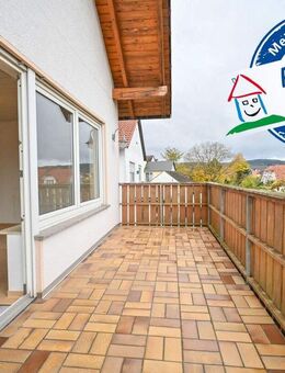 DIETZ: Gepflegte 4 Zi-Wohnung im ersten OG - 2 Balkon - Garage - Schaafheim