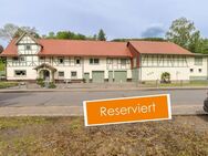 Waldrandlage: Sehr gepflegter Fachwerktraum mit vielseitig nutzbaren Nebengebäuden und großem Garten - Meinhard