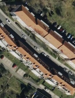 schöne, ruhige und möbilierte 2 Zimmerwohnung mit Balkon - Zeitz