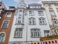 Altstadt: gepflegte 4-Zi.-Whg. mit Balkon & Kamin in sanierten Gründerzeithaus - Eisenach Zentrum