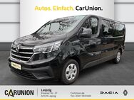 Renault Trafic, Pkw Grand Life Blue dCi 150, Jahr 2023 - Leipzig