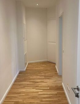 "Luxus im Erstbezug" - helle 2,5-Raum-Wohnung - West-Balkon, Parkett, CAT-7 Netzwerk, Wohnküche - Chemnitz