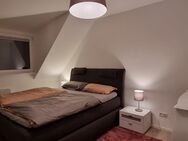 Luxuriöse 2-Zimmerwohnung mit Wlan, TV, Dusche/WC, Küche, Waschmaschine - Düsseldorf