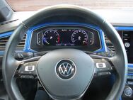 VW T-Roc Cabriolet, 1.5 TSI R-Line 19Zoll, Jahr 2022 - Lastrup