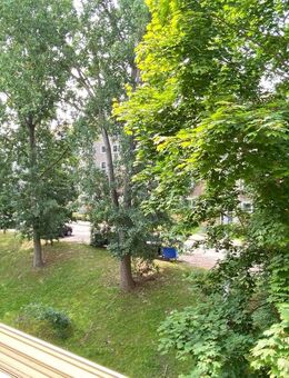 +++ Helle 3 Raum Wohnung - bald für Sie bezugsfertig +++ - Gera