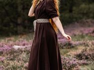 Mittelalterliches Bodenlanges Kurzarmkleid Braun - Wuppertal