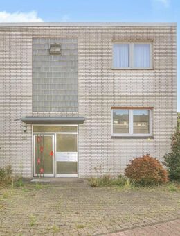Mehrgenerationenhaus ca. 287 m², 3 Wohneinheiten mit Terrasse und zwei Garagen in Bottrop - Boy - Bottrop
