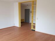 Schöne, helle 2-Zimmer Wohnung mit Balkon in Erding zu vermieten – 3.Stock , 7 Minuten Fußweg zur S-Bahn - Erding