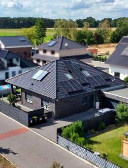 Adelheidsdorf - Modernes Einfamilienhaus in naturnaher Lage - Adelheidsdorf