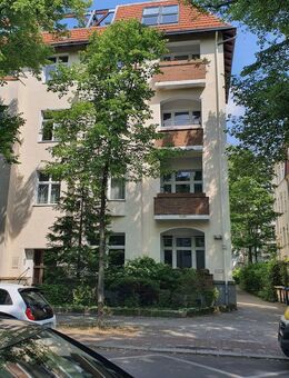 Verkaufe schöne 117,4 m² große 4 Zimmer Altbauwohnung, gute Lage, prima Schnitt - Berlin