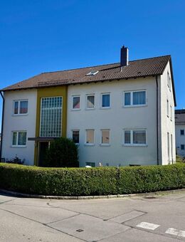 Individuelle 3-Zimmer-DG-Wohnung mit Bergblick und Stellplatz - Friedrichshafen