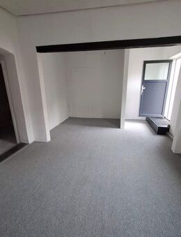 Gemütliche 2-Zimmer-Wohnung in Siebenbäumen - Siebenbäumen