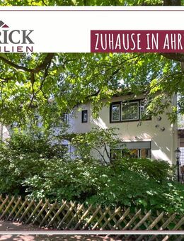 Vielseitige Immobilie mit Potential in zentraler Lage: Drei Einheiten mit vielen Möglichkeiten! - Ahrensburg